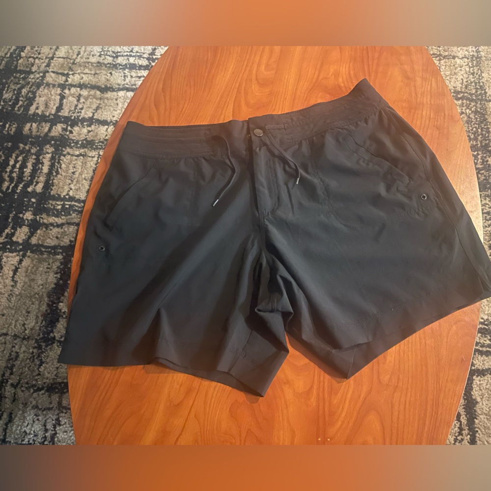 Athletic Works Black Elastic Waist Athletic Shorts